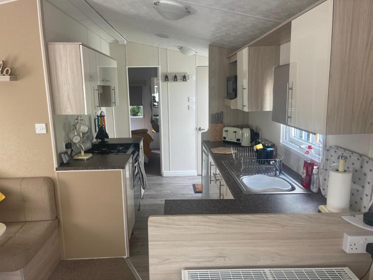 4 Lakes Holiday Let Carnforth Exterior foto